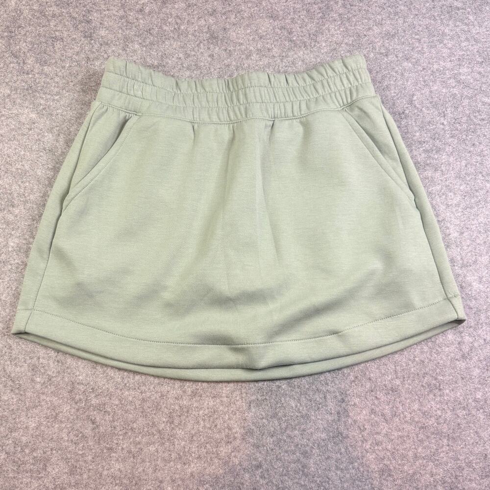 Yogalicious Scuba Zuri High Low Skort Sage Green Size Small